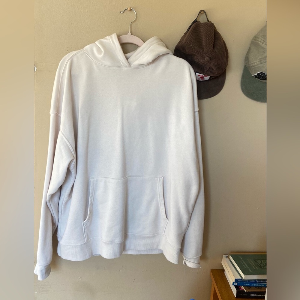 beige XL sweatshirt